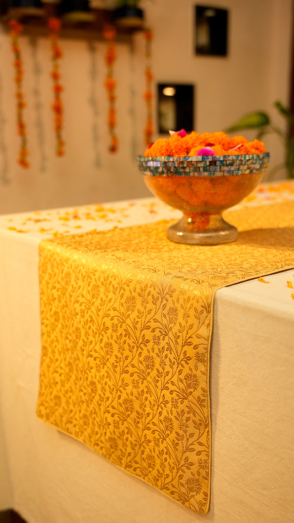 Elegant Gold Jacquard Weave Table Runner