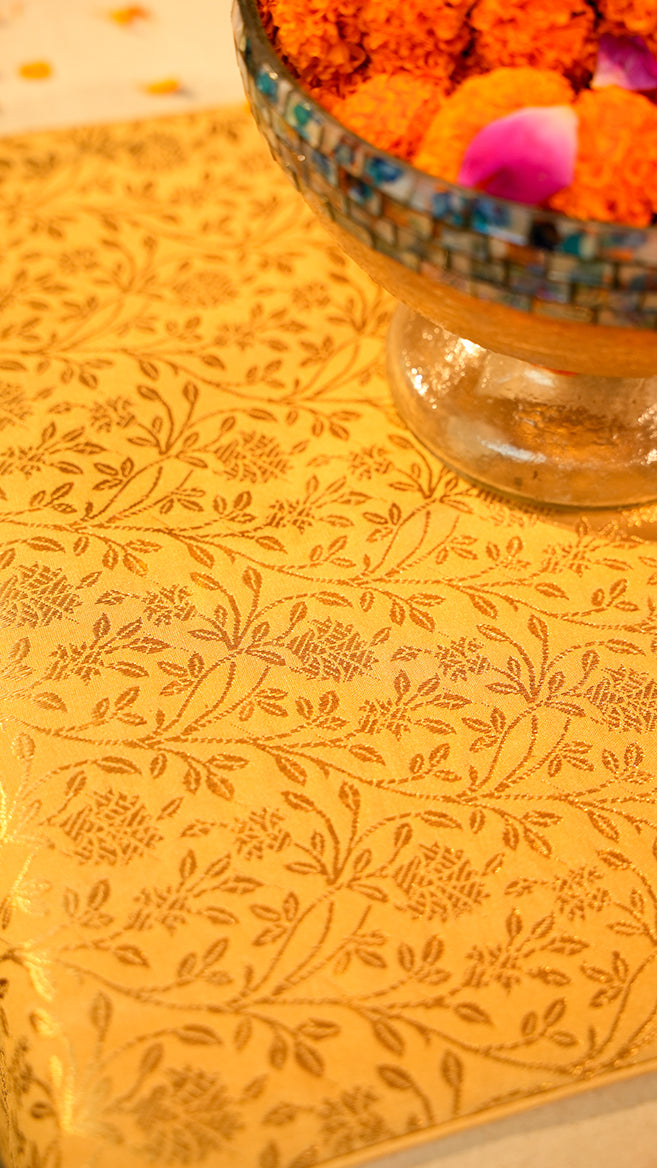 Elegant Gold Jacquard Weave Table Runner