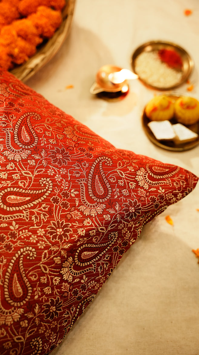 Vibrant Festival Cushion Cover