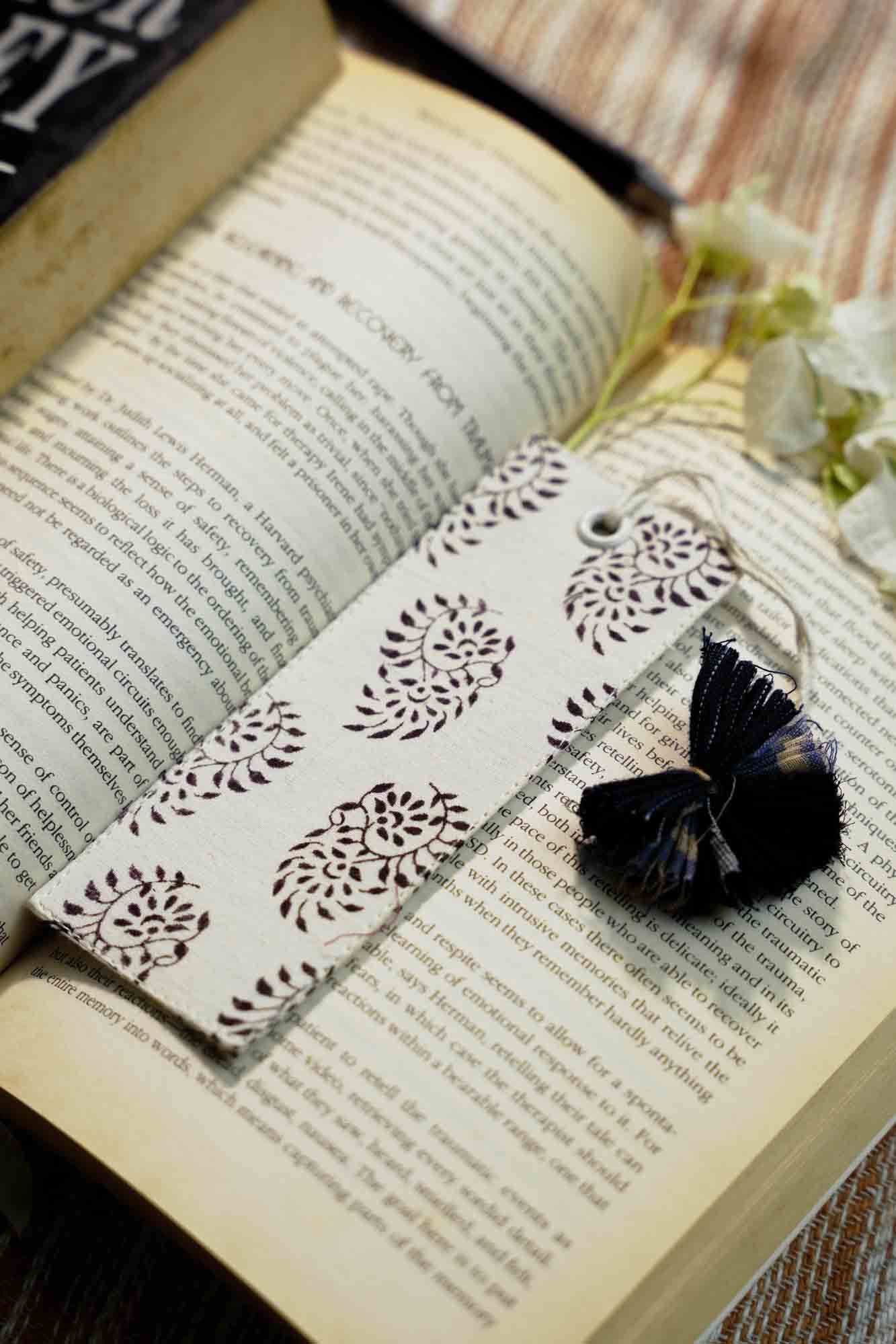 Flowering Dreams Bookmark - set of 5 pc