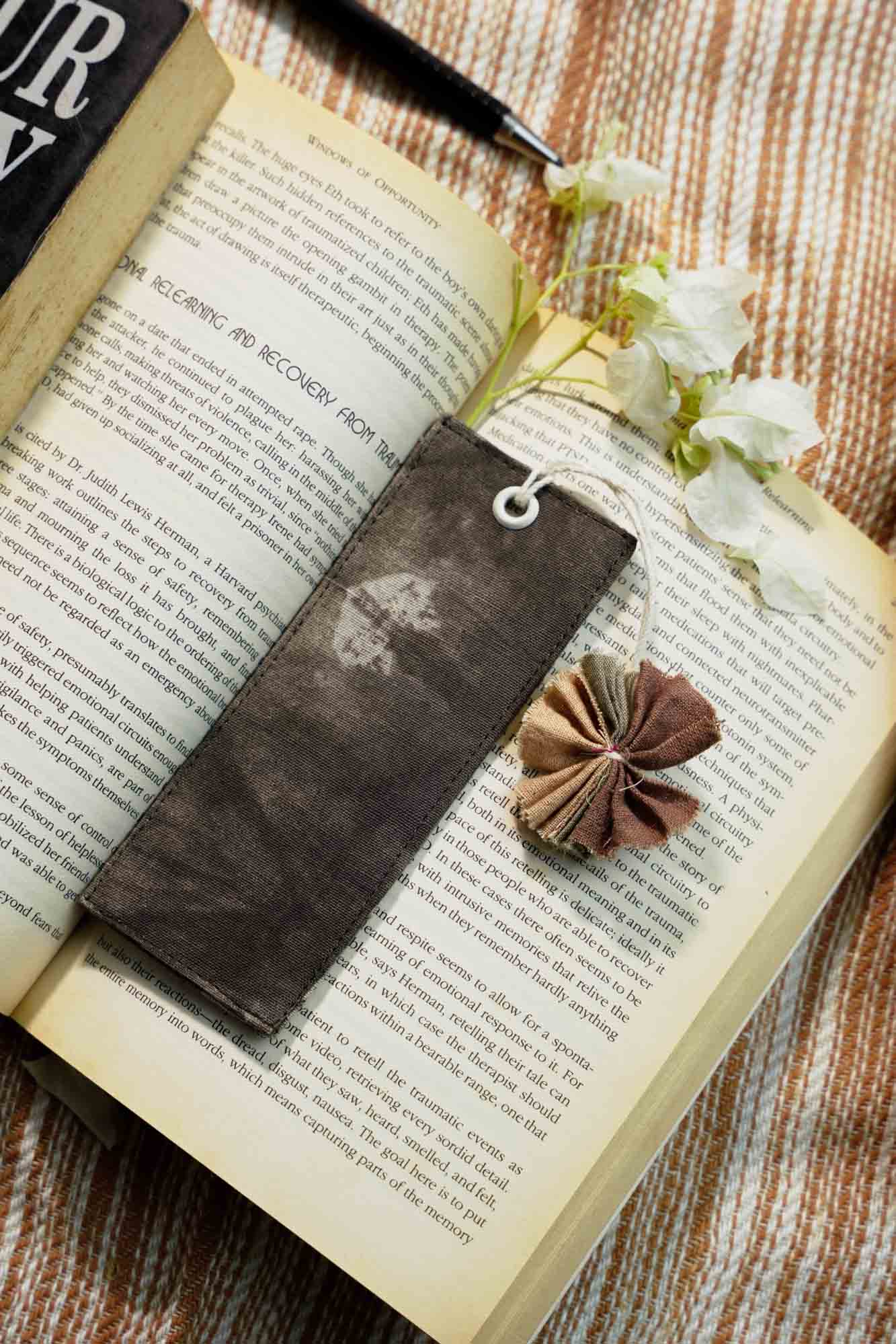 Midnight Shadows Bookmark - set of 5 pc