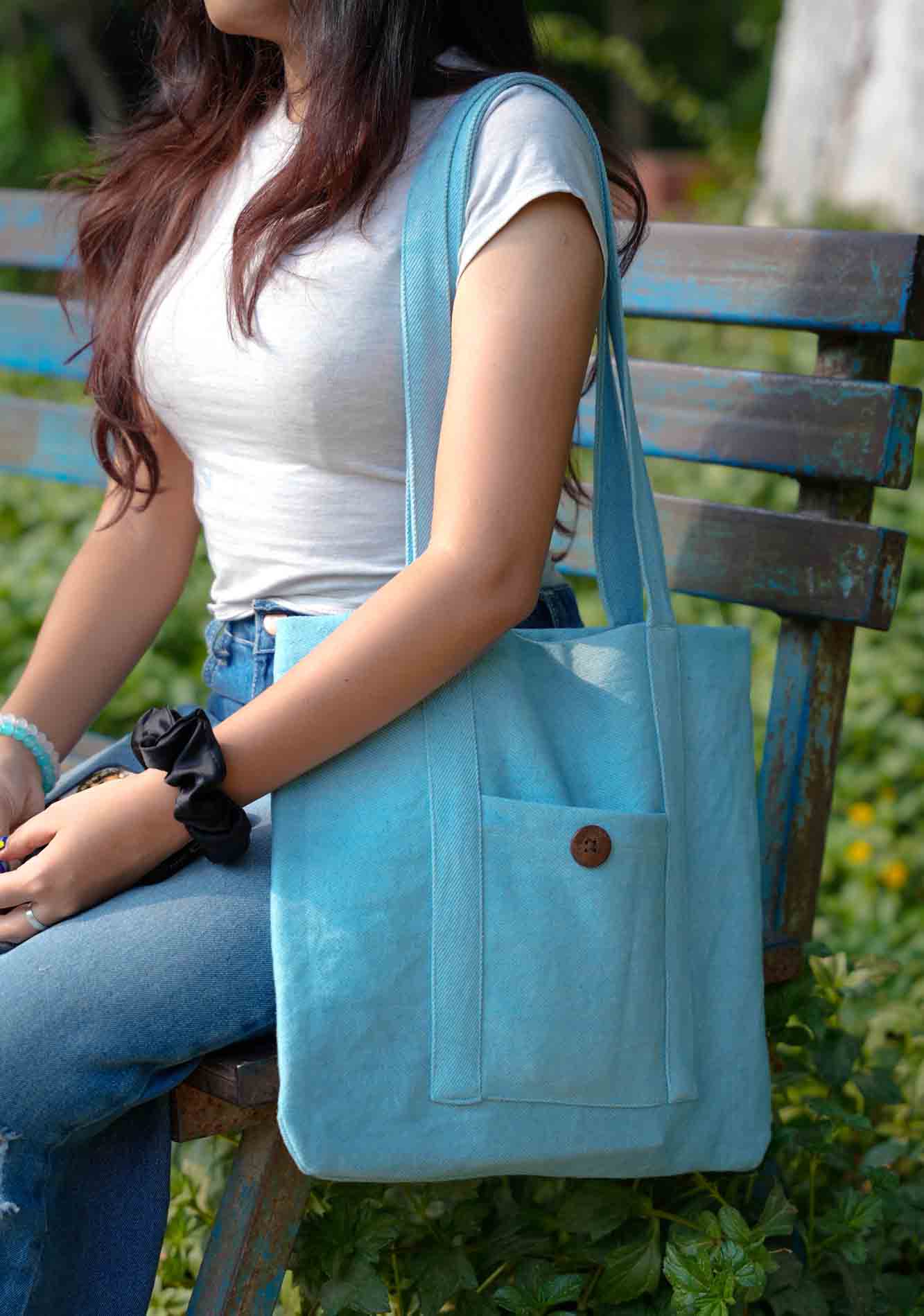 Go Sea Green in Style : Tote Bag